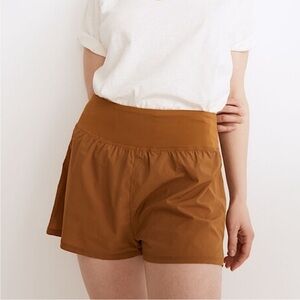 NWT Madewell MWL running shorts brown in antique gold size XS nylon elastane